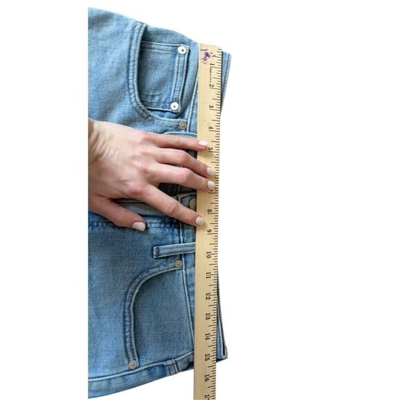 Madewell The Perfect Vintage Straight Jeans size 28 Light Blue Wash Denim Distre - Picture 6 of 9